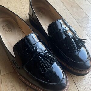 Naturalizer Black Patent Loafer
